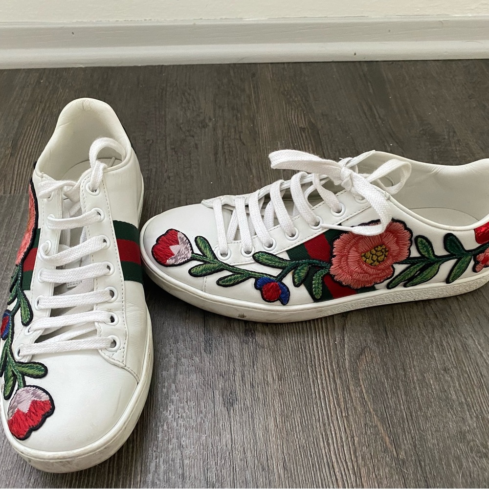 Slightly Used Gucci Sneakers